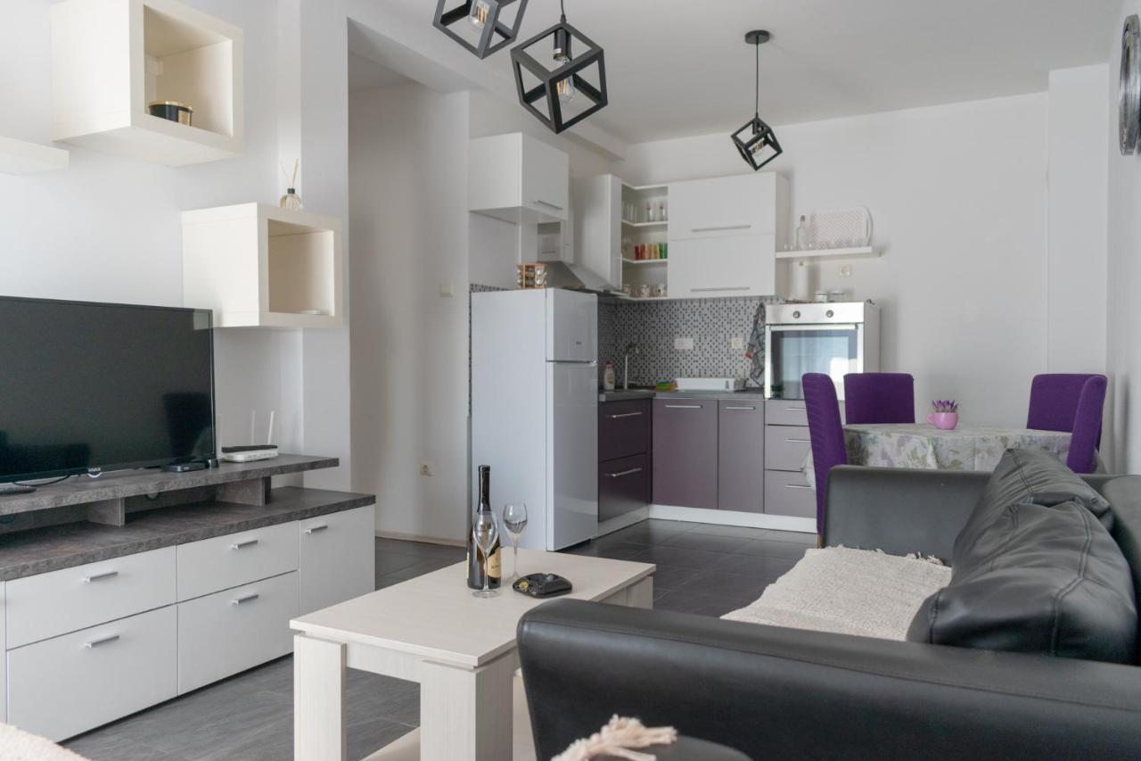 Stan Na Dan 021 Apartamento Novi Sad Exterior foto